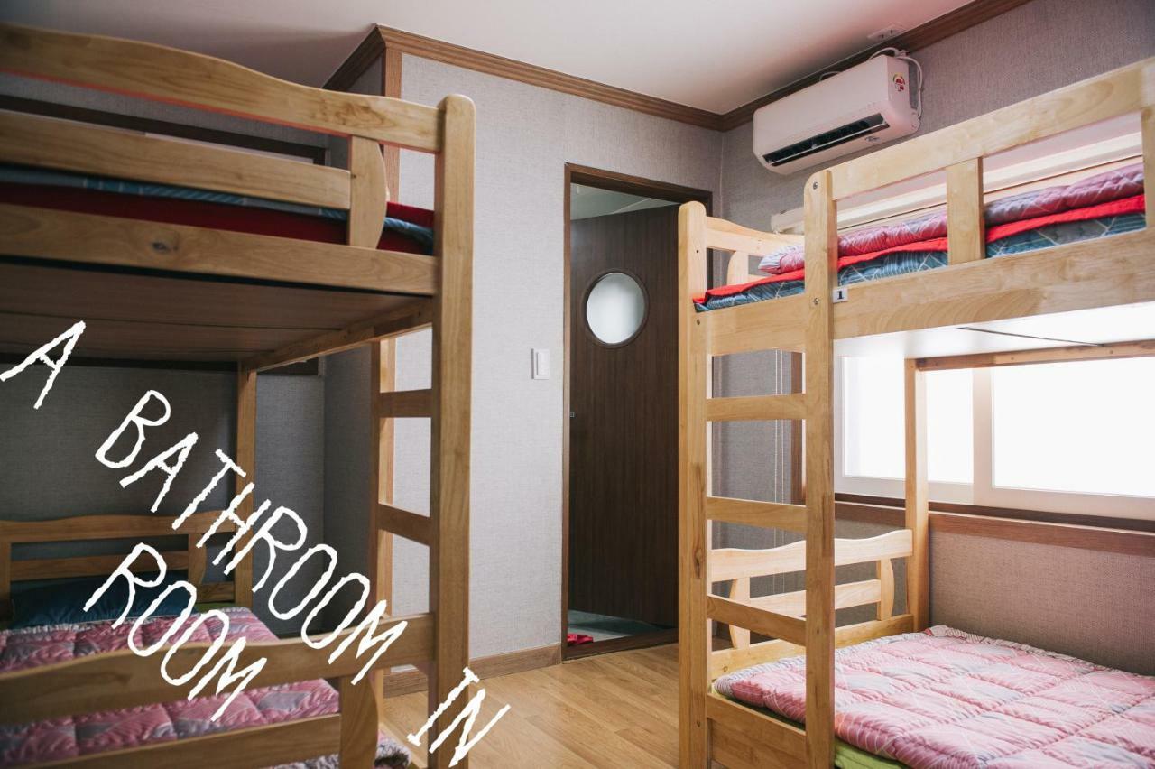 We Guesthouse بوسان المظهر الخارجي الصورة